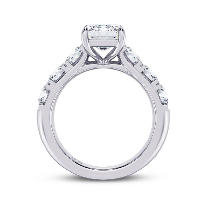 Bold Emeraldo Engagement Ring