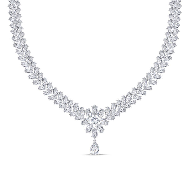 Contemporary Chic Diamond Necklace