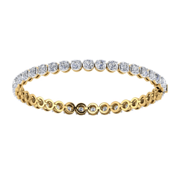 5.60 cts Crown Round Bangle