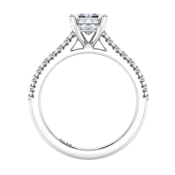 Elegant Emerald Engagement Ring