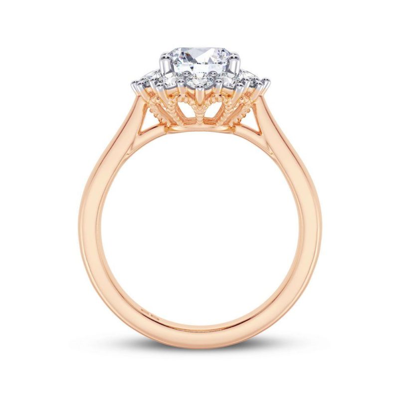 Oval Splendour Diamond Ring