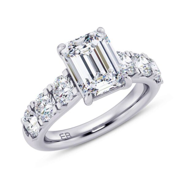 Bold Emeraldo Engagement Ring